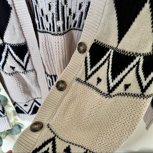 💚 Garage Tribal Pattern Cardigan - Picture 10 of 12